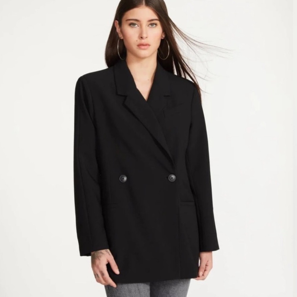 Steve Madden Black Double-Breasted Blazer